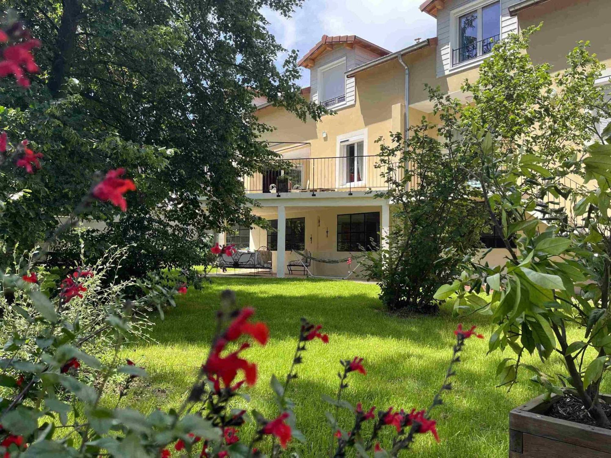 Le Jardin Du Dolaizon Bed & Breakfast Le Puy-en-Velay Dış mekan fotoğraf